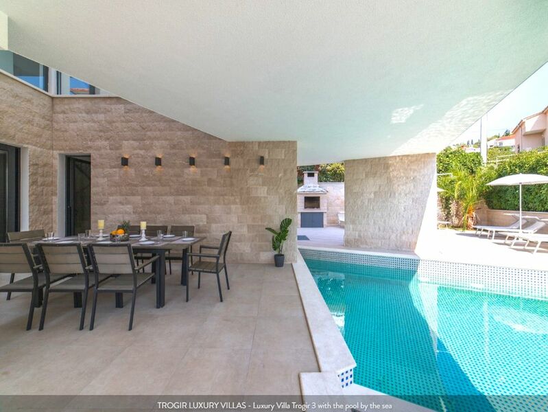 Luxury Villa Trogir 3 with pool by the sea
