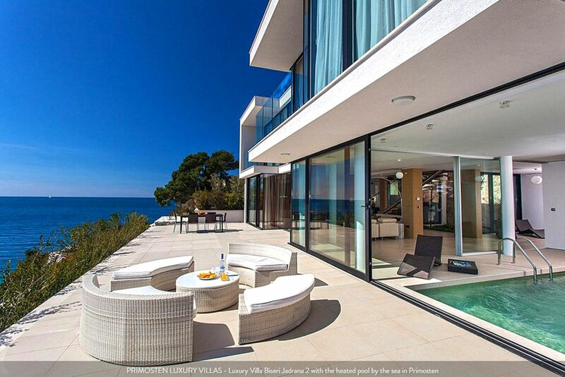 Luxury Villa Biseri Jadrana 2 with pool at the beach