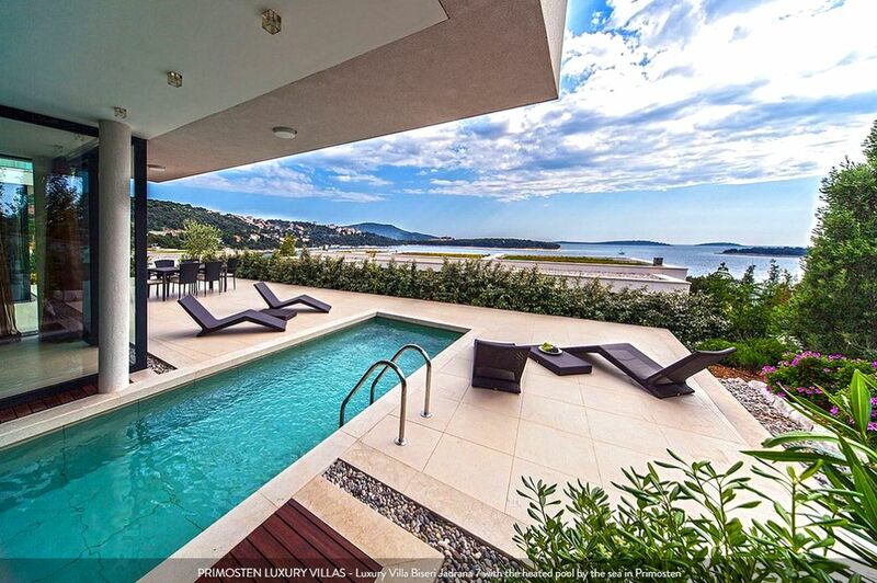 Luxury Villa Biseri Jadrana 7 with pool by the beach