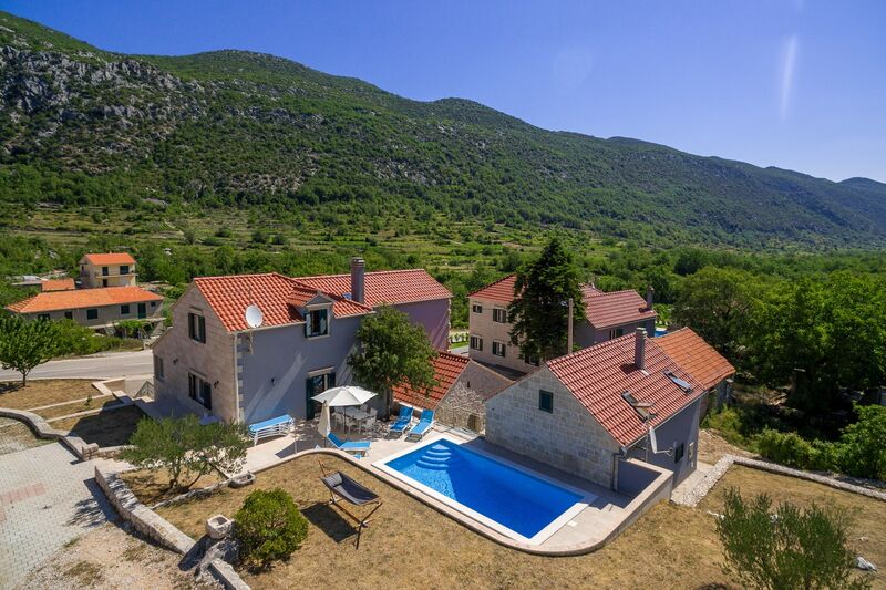 Tranquil Villa Roglic in Župa