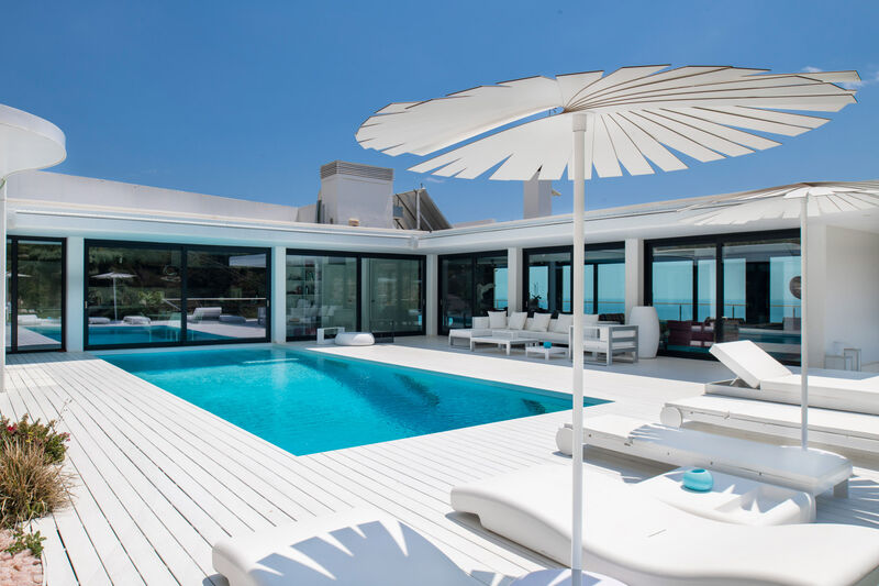 Villa de luxe de style Ibiza à Barcelone