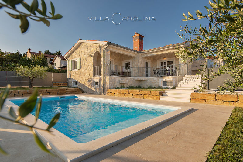 Holiday Villa Carolina with private pool
