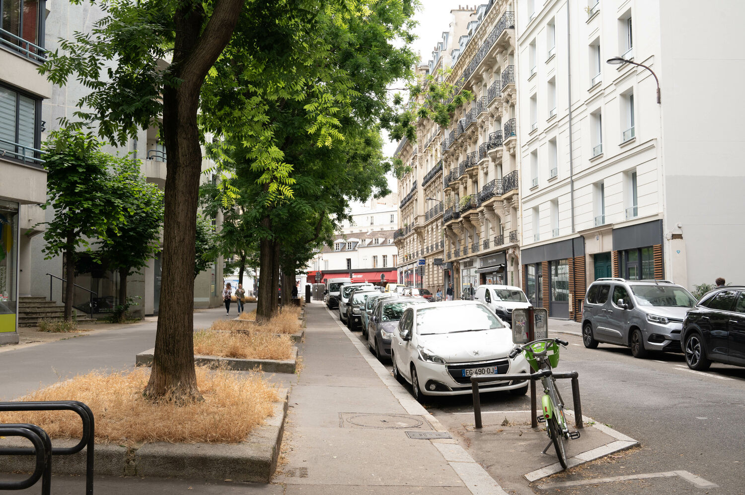 Family, &, Business, Apt, in, Heart, of, Paris, 15th